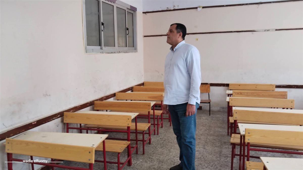 وكيل الوزارة يتابع لجان امتحانات الثانوية العامة بدمياط