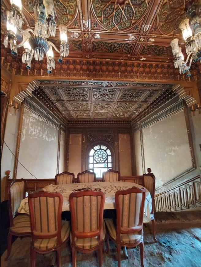 قصر المنيل المعروض للبيع