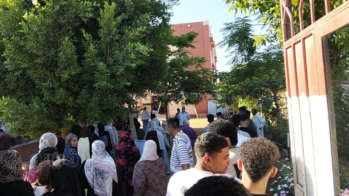 جانب من دخول الطلاب للجنة، فيتو&nbsp;