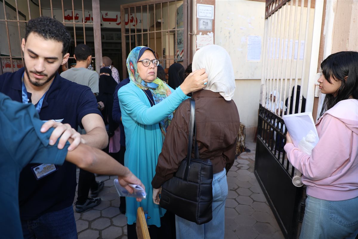 محافظ القاهرة يتابع لجان امتحانات الثانوية العامة&nbsp;
