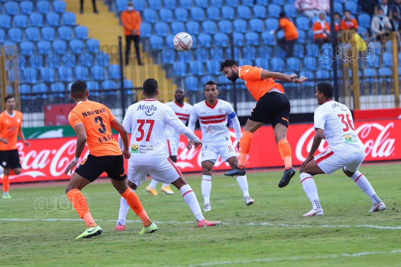  فاركو يتقدم على الزمالك بهدف في الشوط الأول وتقنية الفار تنقذ الأبيض (3)