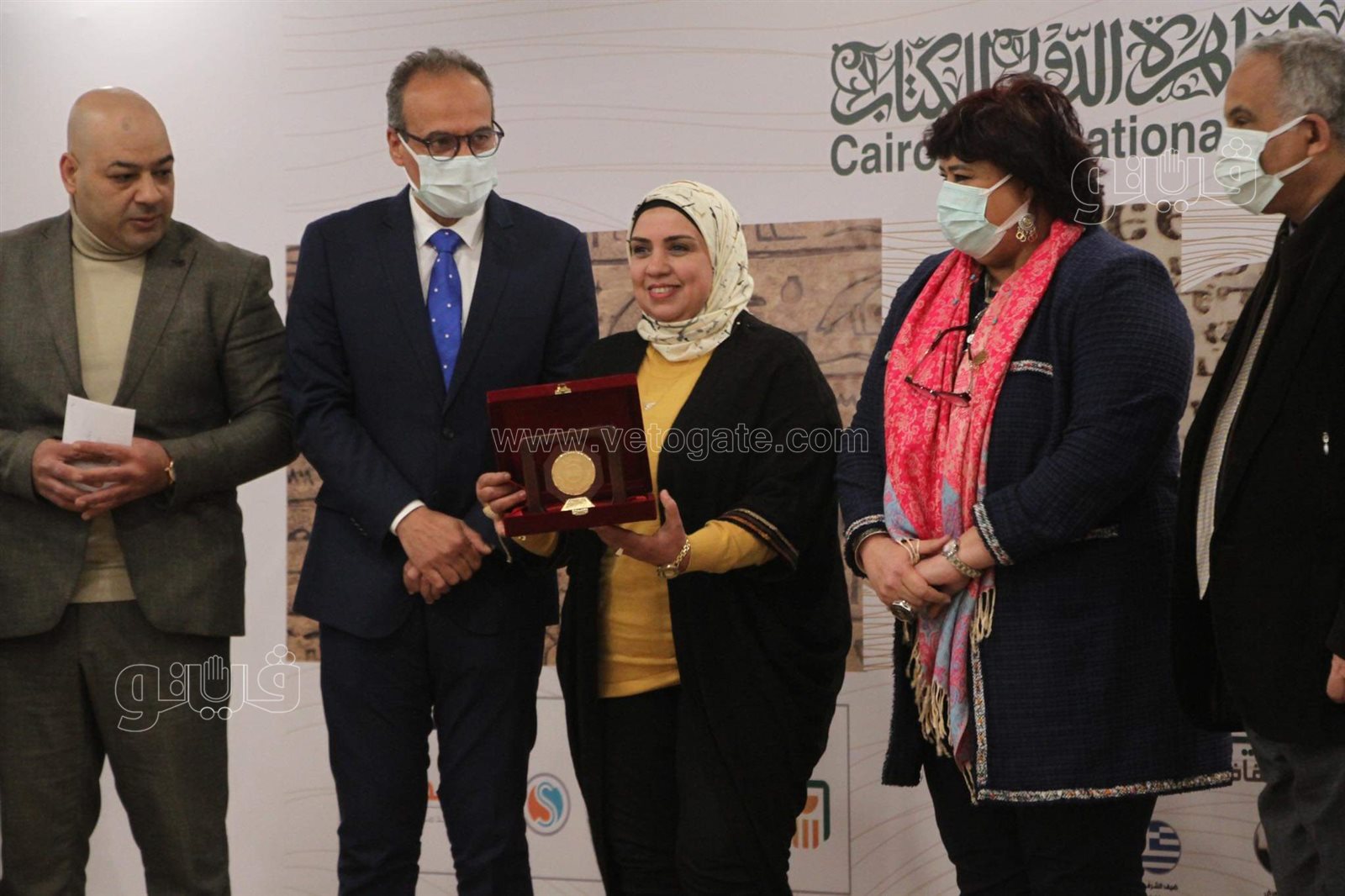 الفائزين بجوائز معرض القاهرة للكتابه  (17)