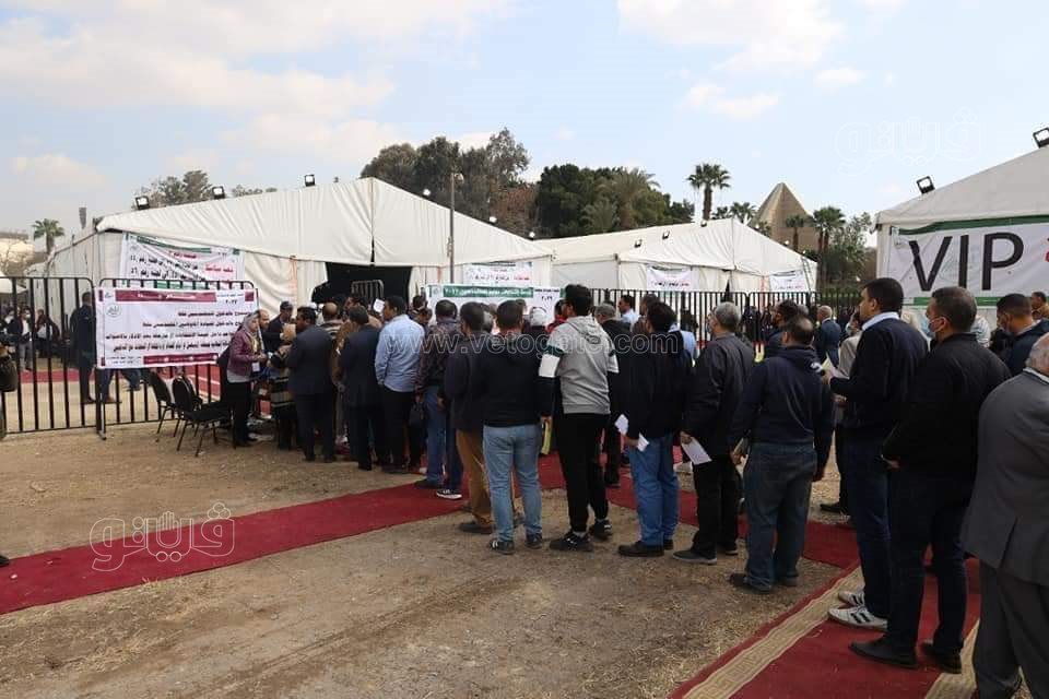 توافد أعضاء الجمعية العمومية في انتخابات المهندسين بالقاهرة (2)