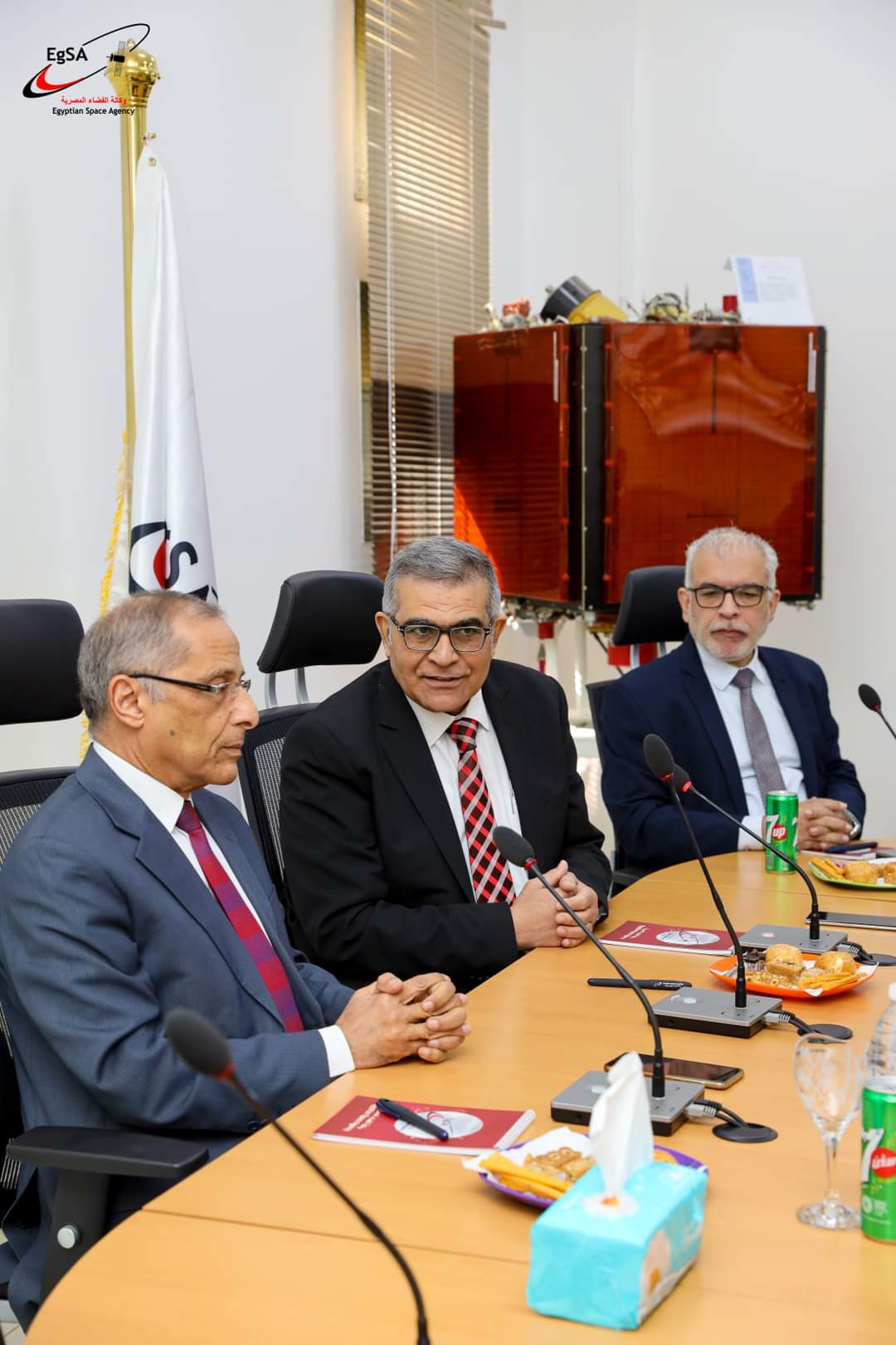  جامعة مصر للعلوم والتكنولوجيا توقع بروتوكول تعاون مع وكالة الفضاء لتدريب وتأهيل طلابها (4)