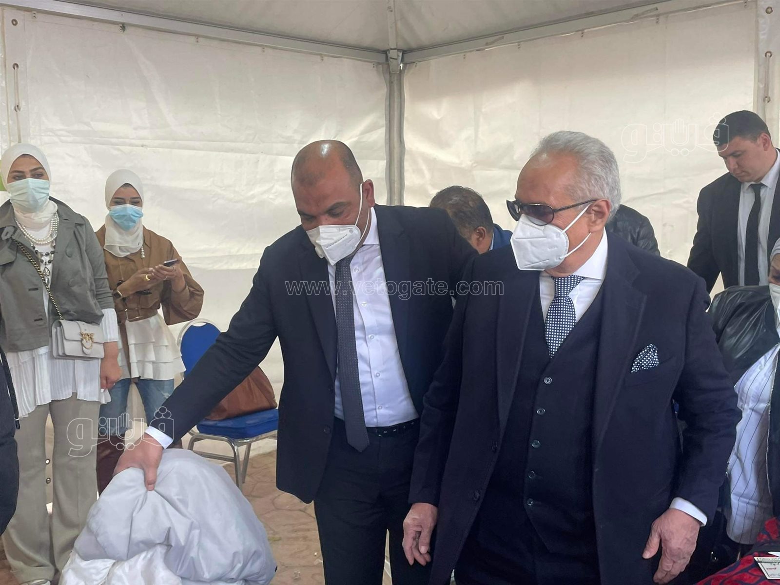أبو شقة يصل مقار الاقتراع للإدلاء بصوته في انتخابات رئاسة الوفد (5)