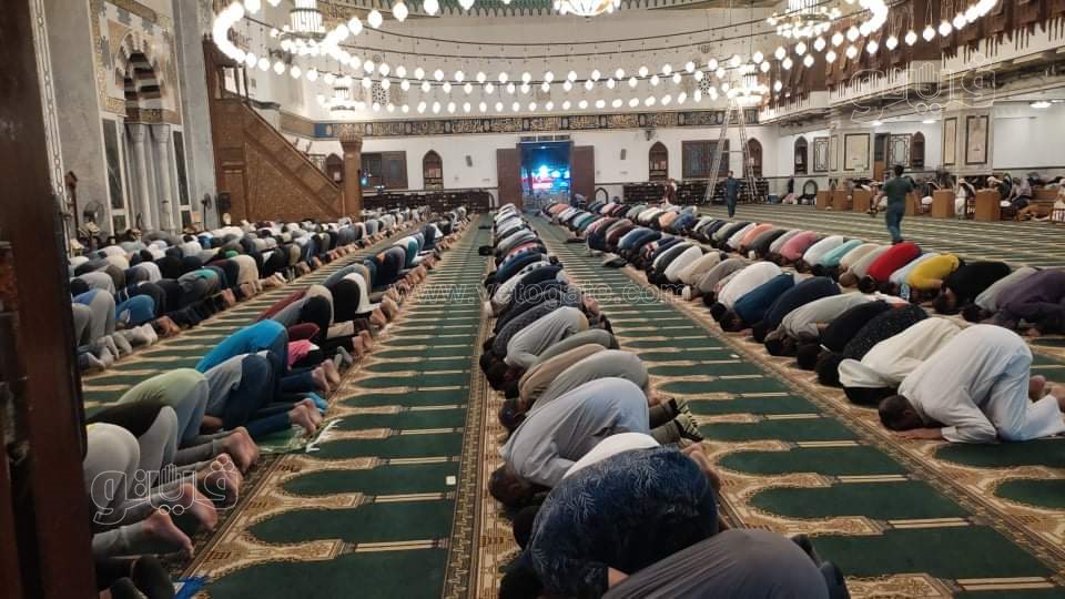  صلاة التهجد بمسجد الحصري بـ 6 أكتوبر (21)