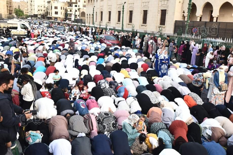 اعداد غير مسبوقة.. صلاة العيد في الأزهر الشريف شكل تاني (69)