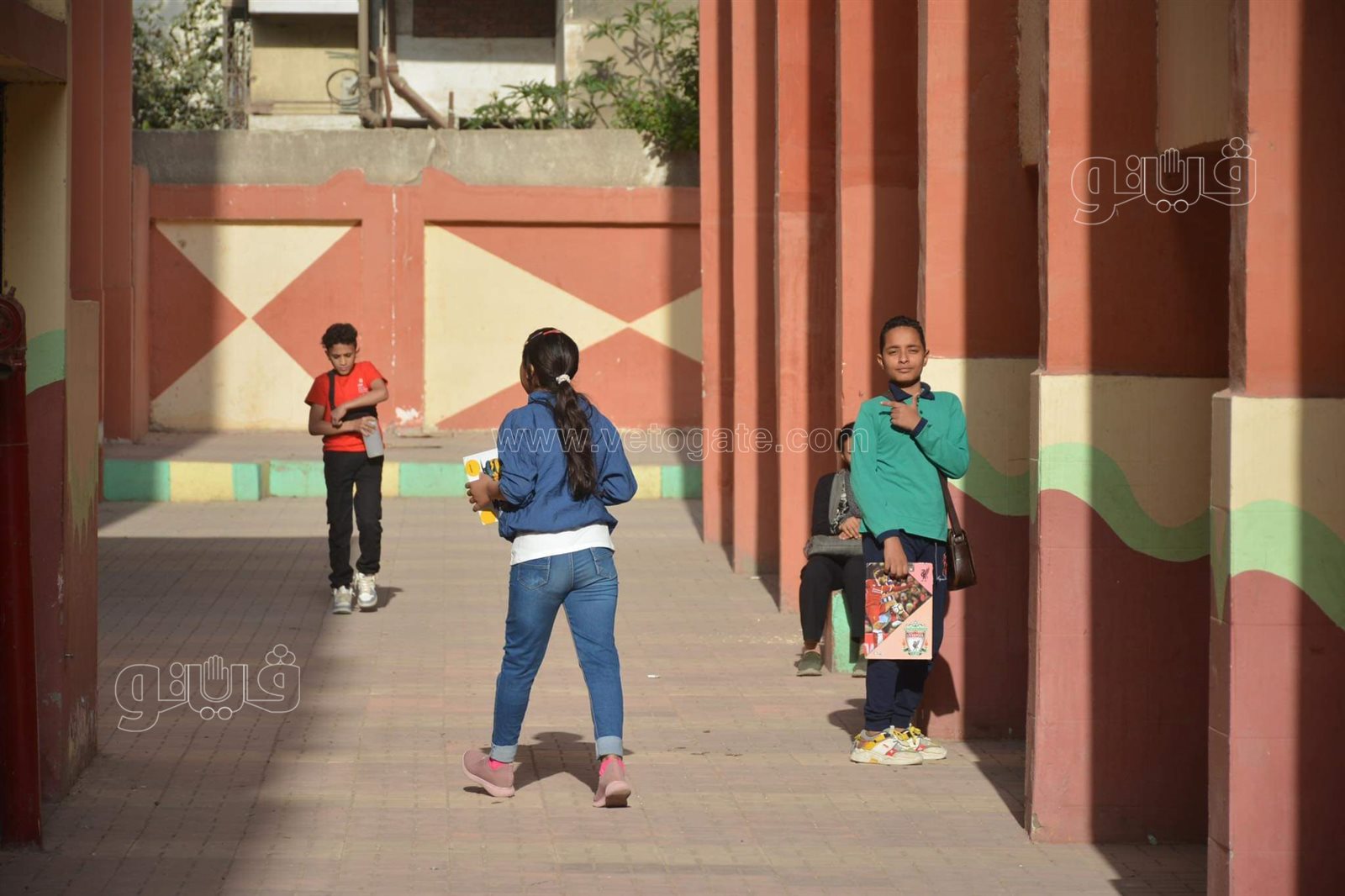 توافد تلاميذ الصف الخامس والسادس الابتدائي على لجان ميت عقبة بالجيزة (11)