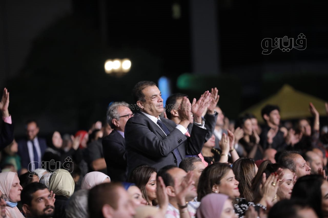 عمر خيرت يتألق بحفل عالمي في مركز القاهرة الدولى للمؤتمرات (1)