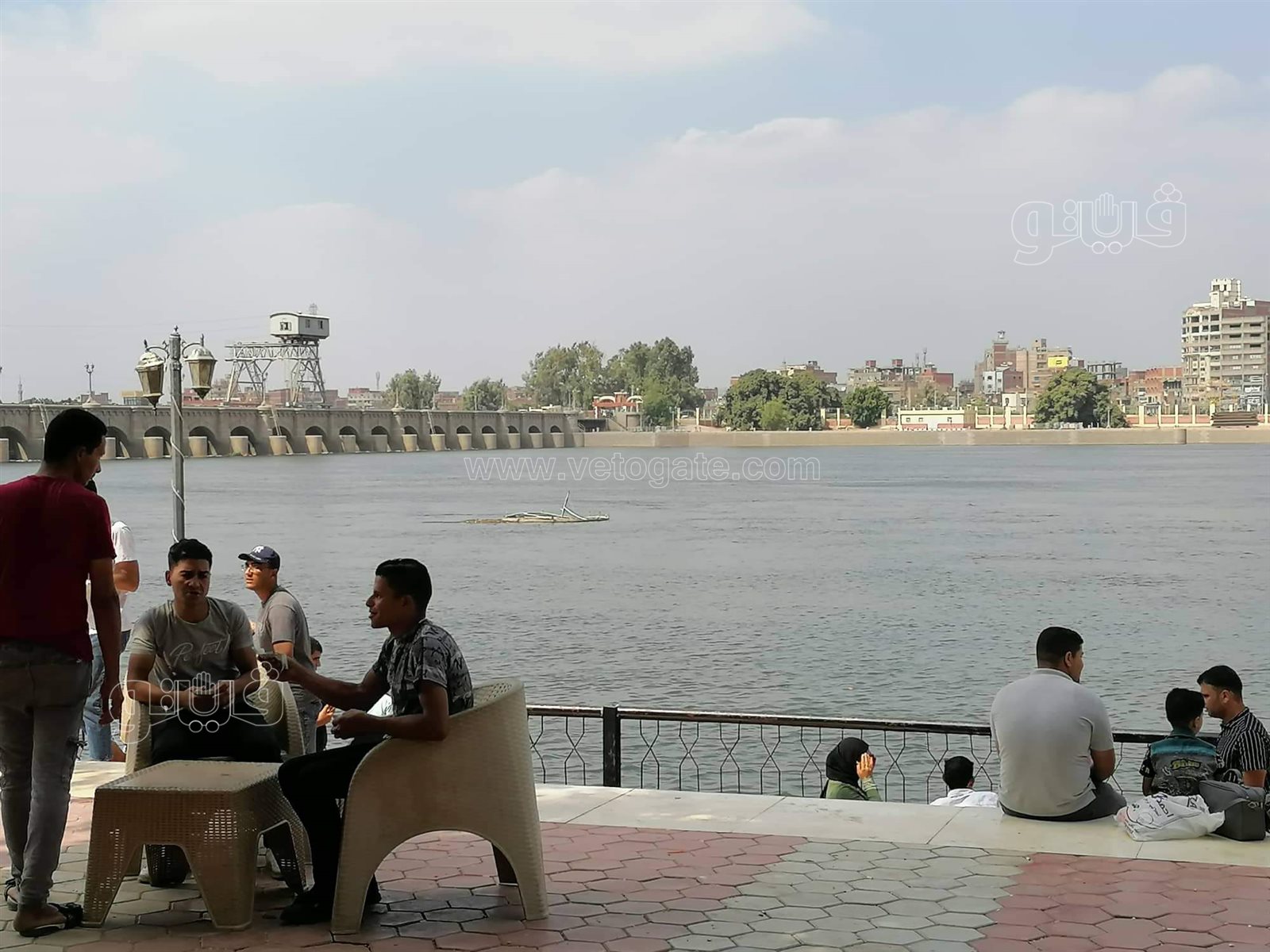 قعدة النيل والملاهي.. أبرز مظاهر احتفال زوار القناطر الخيرية بثالث أيام العيد (16)