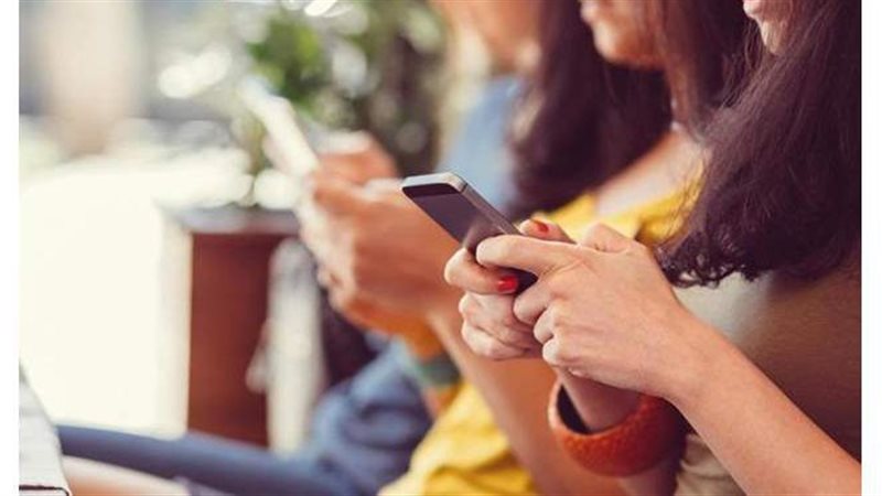 إدمان شبكات التواصل