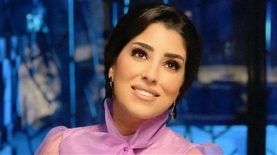 طلاق آيتن عامر من زوجها محمد عز العرب بعد زواج 7 سنوات