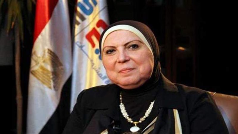نيفين جامع
