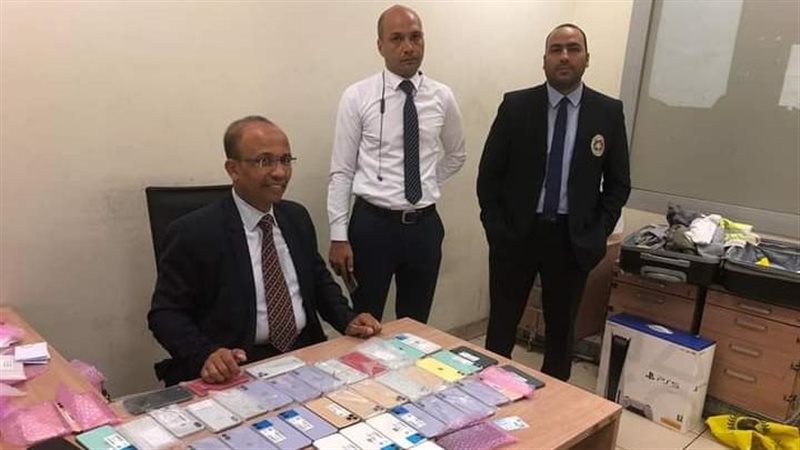 الهواتف بحوزة جمارك