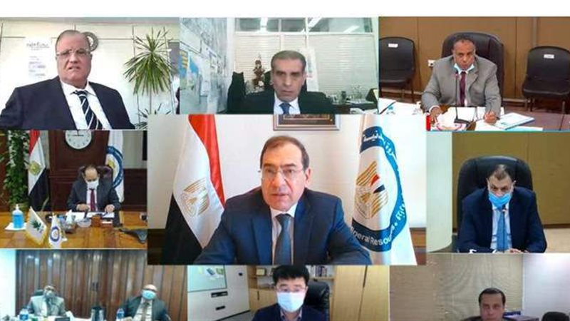 اجتماع وزير البترول