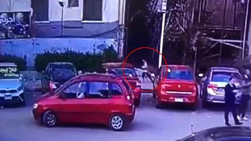 لحظة هروب طفلة المعادي