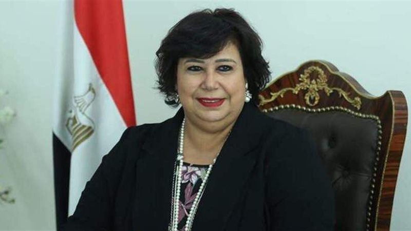 الدكتورة إيناس عبد