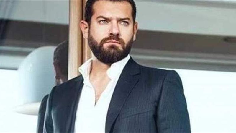 عمرو يوسف