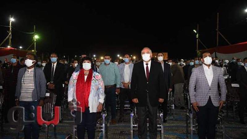 وزيرة الثقافة