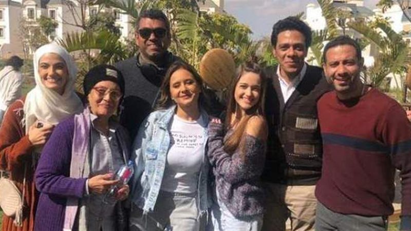 فريق مسلسل ضد الكسر