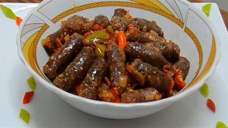 طريقة عمل السجق الشرقى