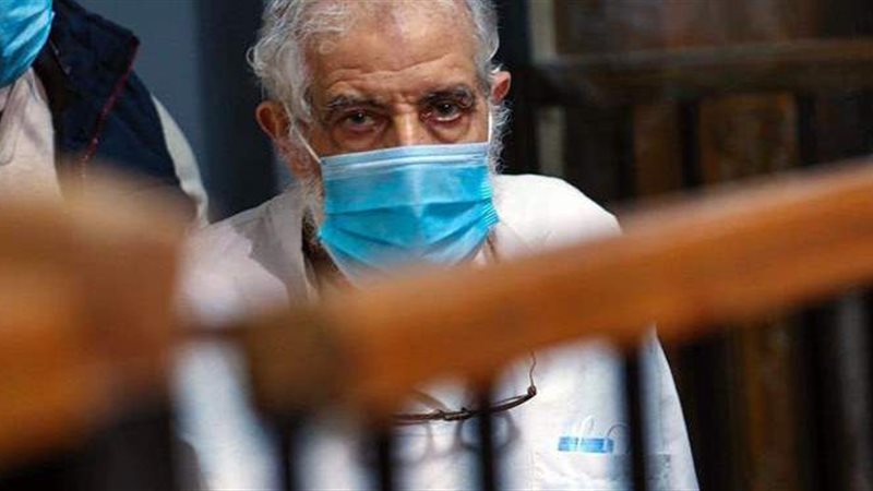 محمود عزت 