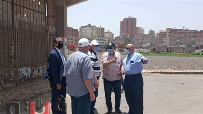 زيارة مفاجئة من محافظ