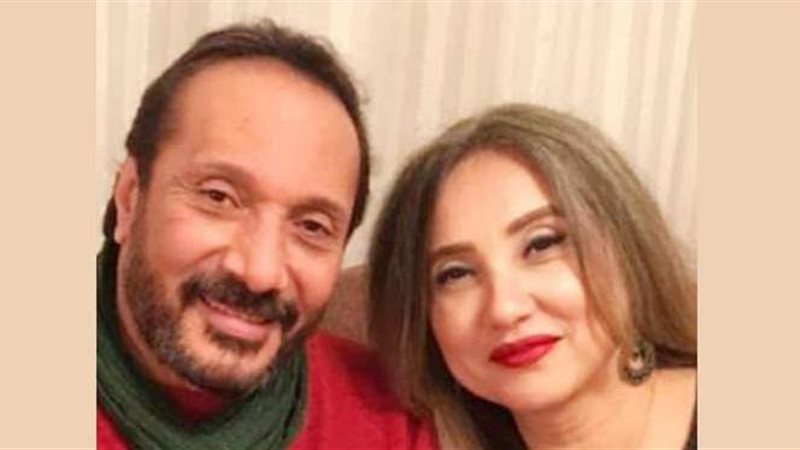 علي الحجار و زوجته