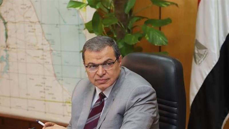 وزير القوى العاملة