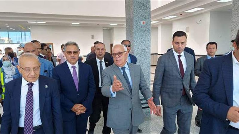محافظ بورسعيد ووفد