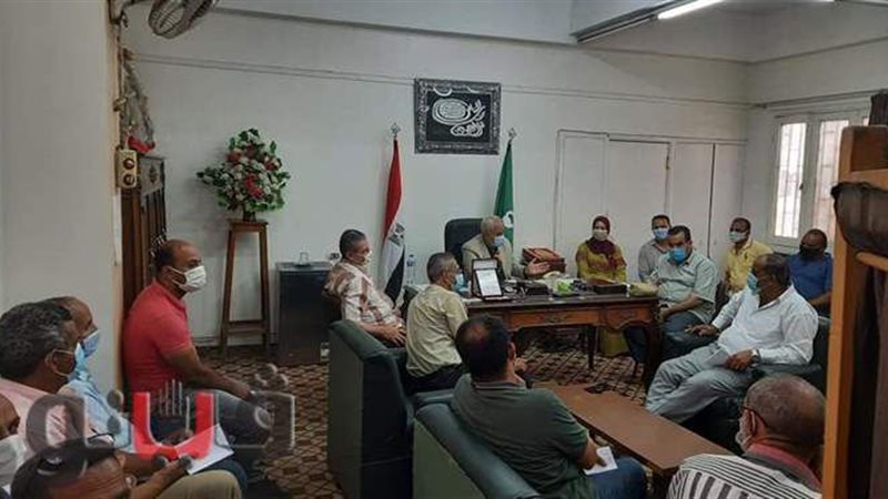  الاجتماع برؤساء