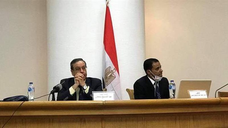 جانب من ندوة الطاقة