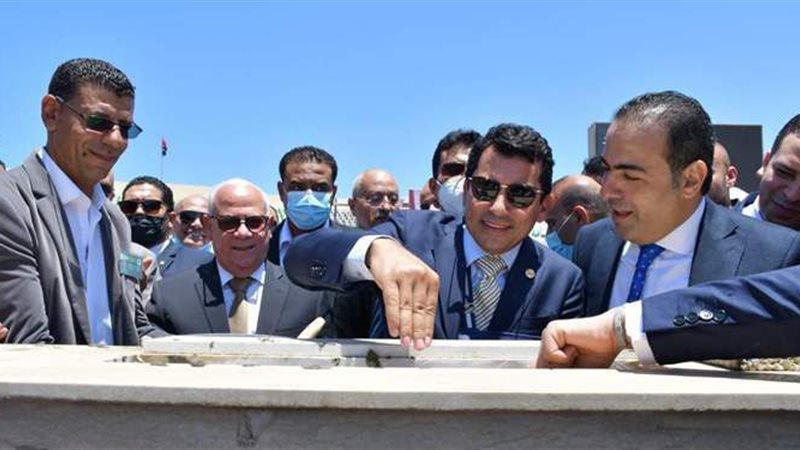 لحظة وضع حجر أساس