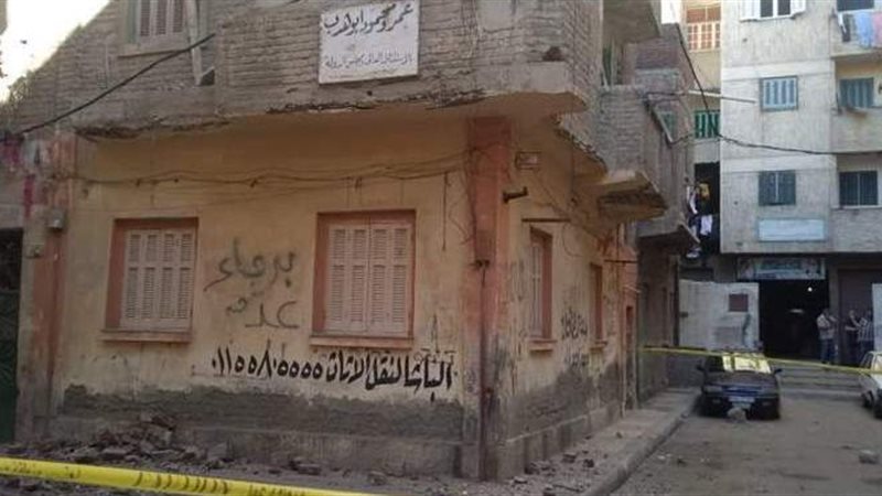 انهيار شرفة عقار