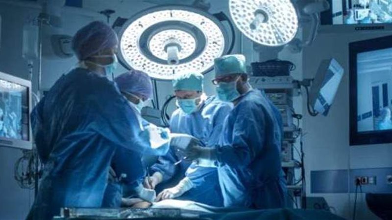 إجراء عمليتين جراحيتين