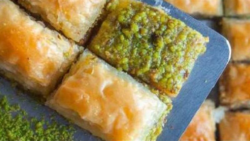 عجينة البقلاوة