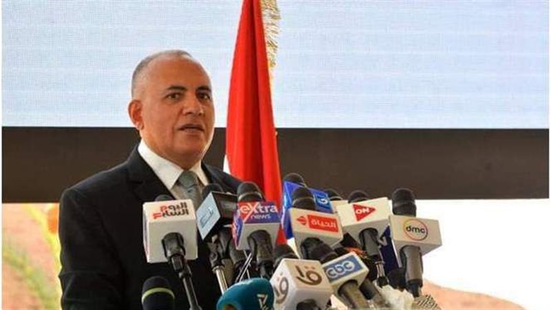 وزير الري والموارد