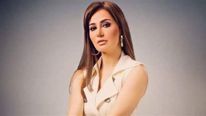 حلا شيحة