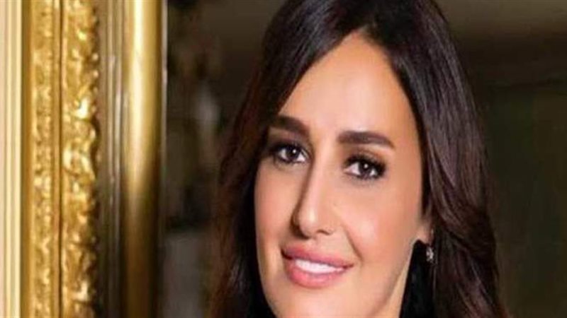 حلا شيحة