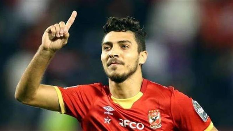 محمد شريف لاعب النادي