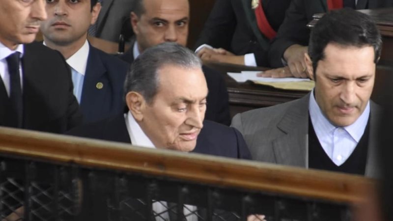 الرئيس الأسبق محمد