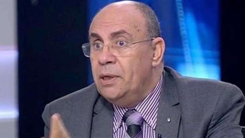 الدكتور مبروك عطية