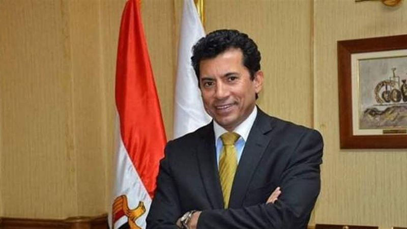 وزير الشباب والرياضة