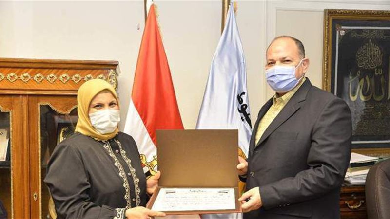 اللواء عصام سعد يكرم