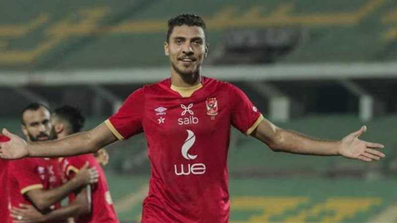 محمد شريف مهاجم الأهلي