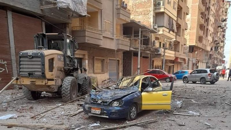 إصابة سائق في انهيار