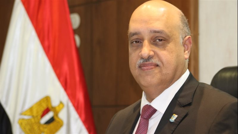 د. حسام رزق رئيس