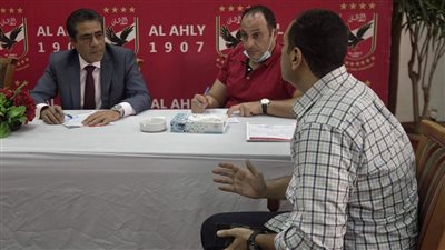 إقبال كثيف للاشتراك في عضوية الأهلي