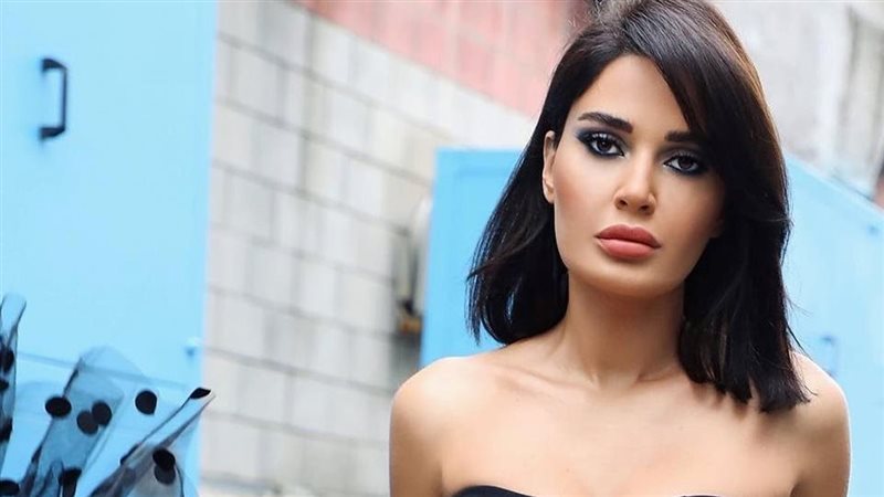 الفنانة سيرين عبد