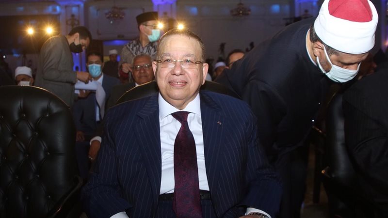 السيد محمود الشريف